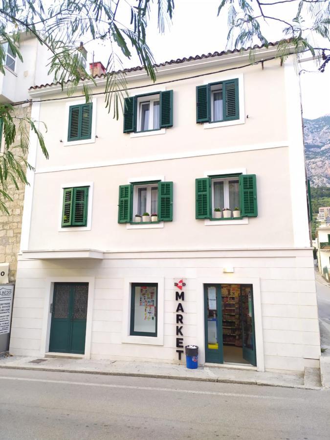 Apartment Davorka Макарска Екстериор снимка